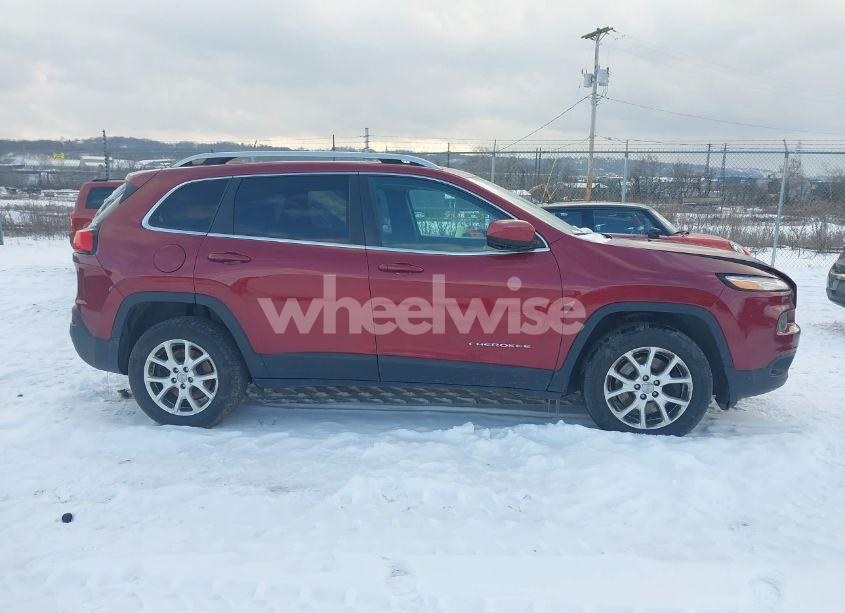 Photo 13 of 2017 Jeep Cherokee LATITUDE 4X4 (VIN 1C4PJMCB1HW537680)