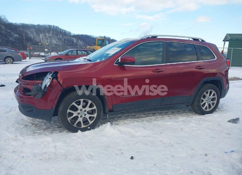 Photo 14 of 2017 Jeep Cherokee LATITUDE 4X4 (VIN 1C4PJMCB1HW537680)