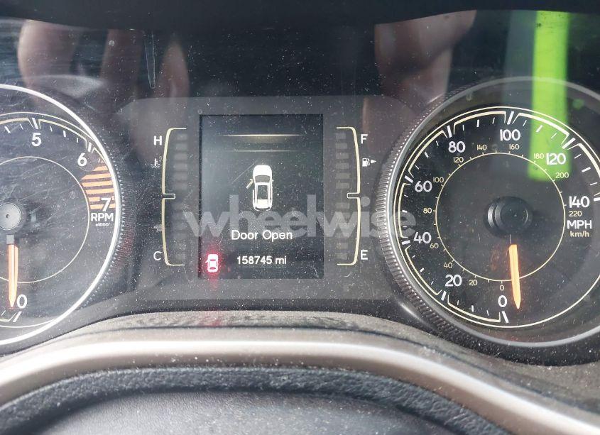 Photo 7 of 2017 Jeep Cherokee LATITUDE 4X4 (VIN 1C4PJMCB1HW537680)