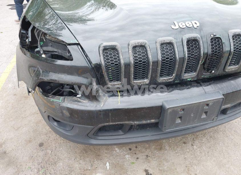 Photo 17 of 2018 Jeep Cherokee LATITUDE 4X4 (VIN 1C4PJMCB1JD509699)