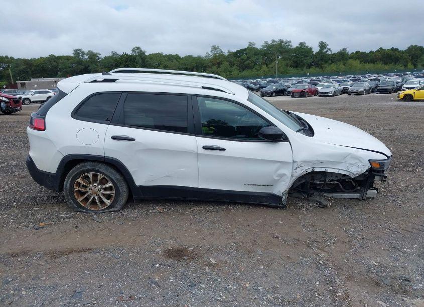 Photo 14 of 2020 Jeep Cherokee LATITUDE 4X4 (VIN 1C4PJMCB1LD550708)