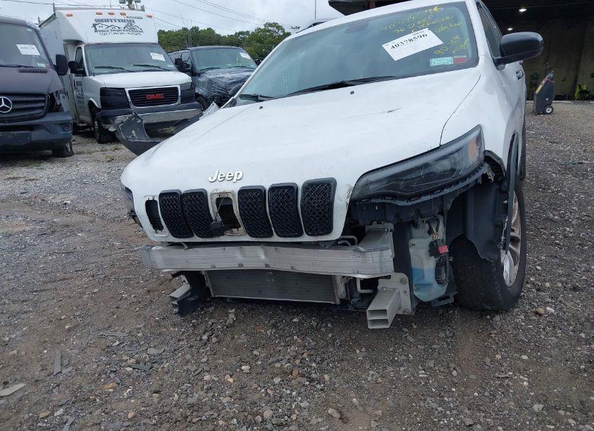 Photo 19 of 2020 Jeep Cherokee LATITUDE 4X4 (VIN 1C4PJMCB1LD550708)