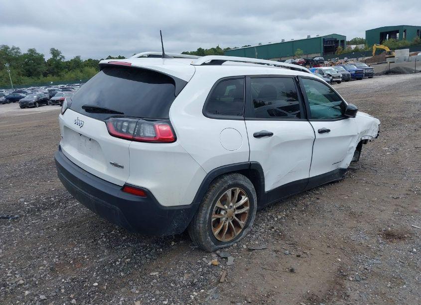 Photo 4 of 2020 Jeep Cherokee LATITUDE 4X4 (VIN 1C4PJMCB1LD550708)