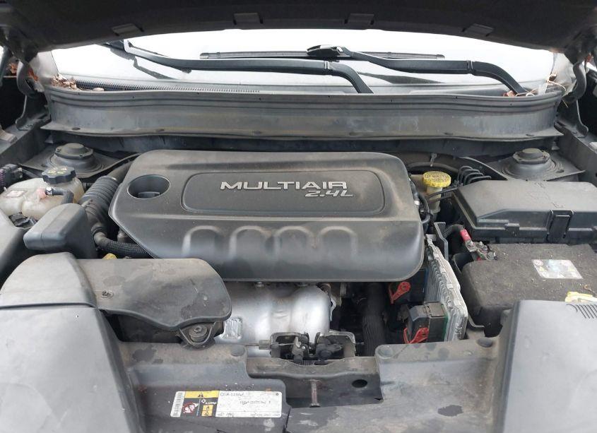 Photo 10 of 2014 Jeep Cherokee LATITUDE (VIN 1C4PJMCB2EW178187)