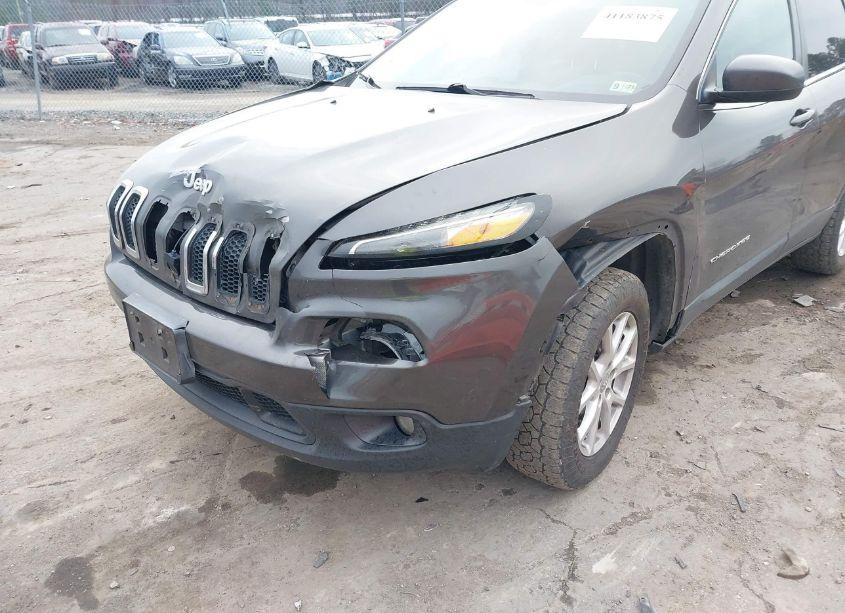 Photo 6 of 2014 Jeep Cherokee LATITUDE (VIN 1C4PJMCB2EW178187)