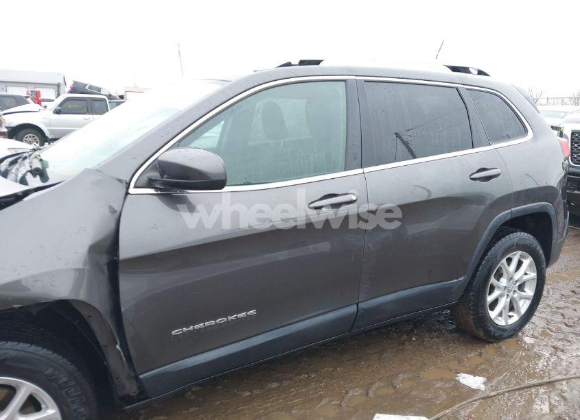 Photo 15 of 2014 Jeep Cherokee LATITUDE (VIN 1C4PJMCB2EW180554)