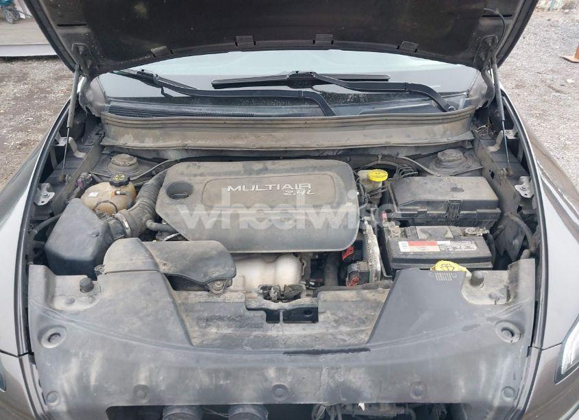 Photo 10 of 2014 Jeep Cherokee LATITUDE (VIN 1C4PJMCB2EW208398)