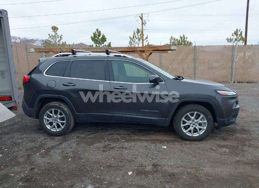 Photo 13 of 2014 Jeep Cherokee LATITUDE (VIN 1C4PJMCB2EW208398)