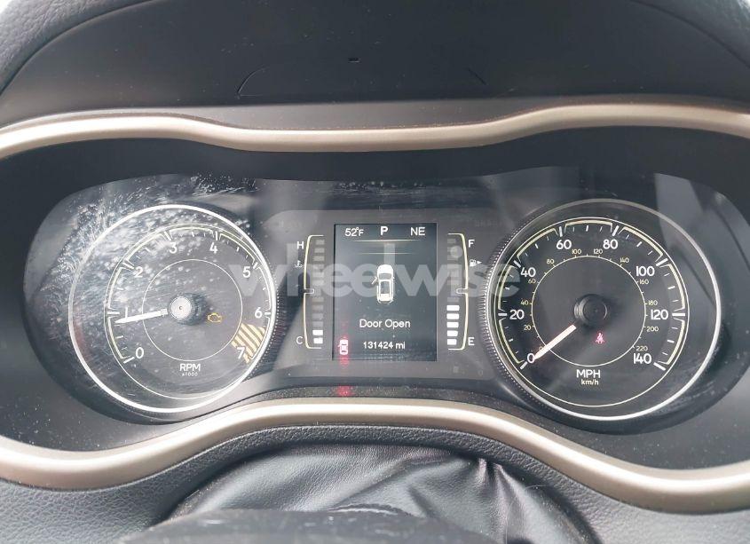 Photo 15 of 2014 Jeep Cherokee LATITUDE (VIN 1C4PJMCB2EW208398)