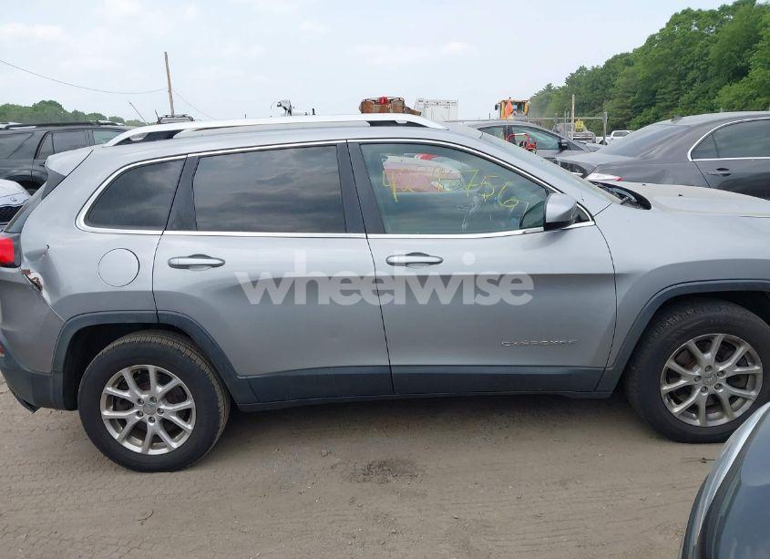 Photo 14 of 2014 Jeep Cherokee LATITUDE (VIN 1C4PJMCB2EW268455)