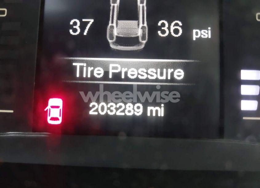 Photo 16 of 2014 Jeep Cherokee LATITUDE (VIN 1C4PJMCB2EW268455)