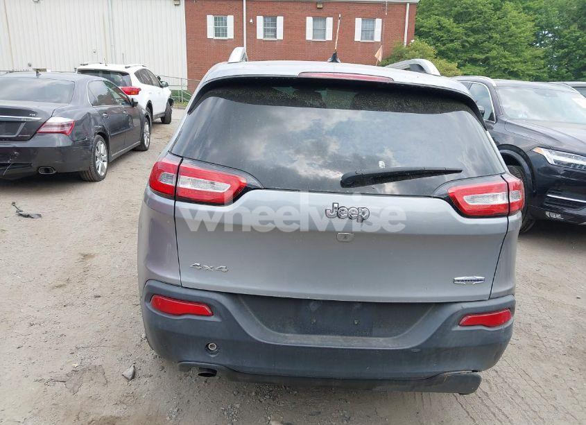 Photo 17 of 2014 Jeep Cherokee LATITUDE (VIN 1C4PJMCB2EW268455)
