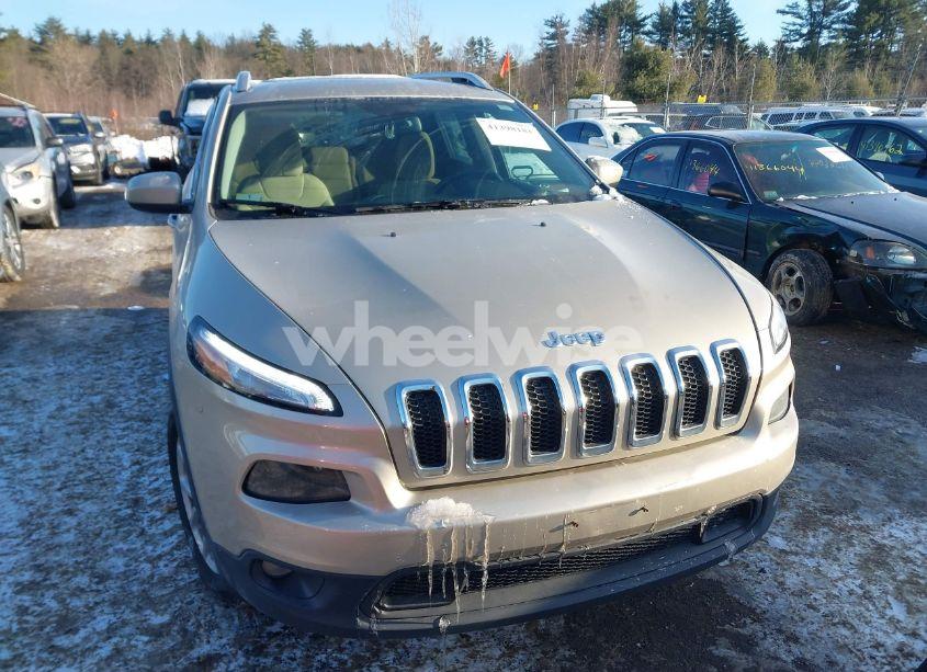 Photo 12 of 2015 Jeep Cherokee LATITUDE (VIN 1C4PJMCB2FW642239)