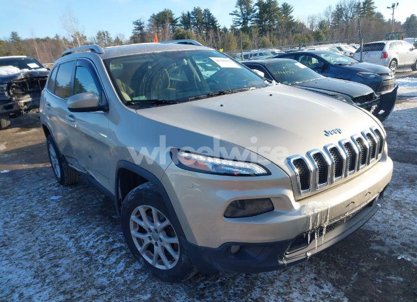 Photo 13 of 2015 Jeep Cherokee LATITUDE (VIN 1C4PJMCB2FW642239)