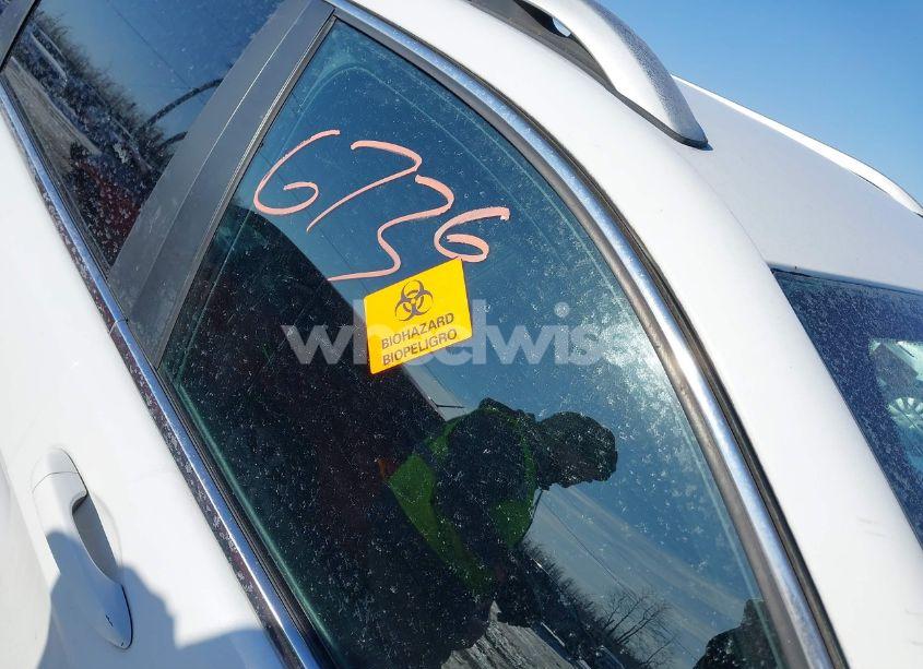 Photo 5 of 2015 Jeep Cherokee LATITUDE (VIN 1C4PJMCB2FW715190)