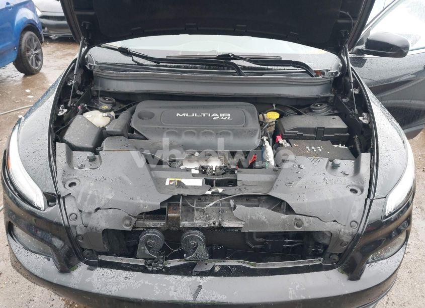 Photo 10 of 2016 Jeep Cherokee LATITUDE (VIN 1C4PJMCB2GW103394)