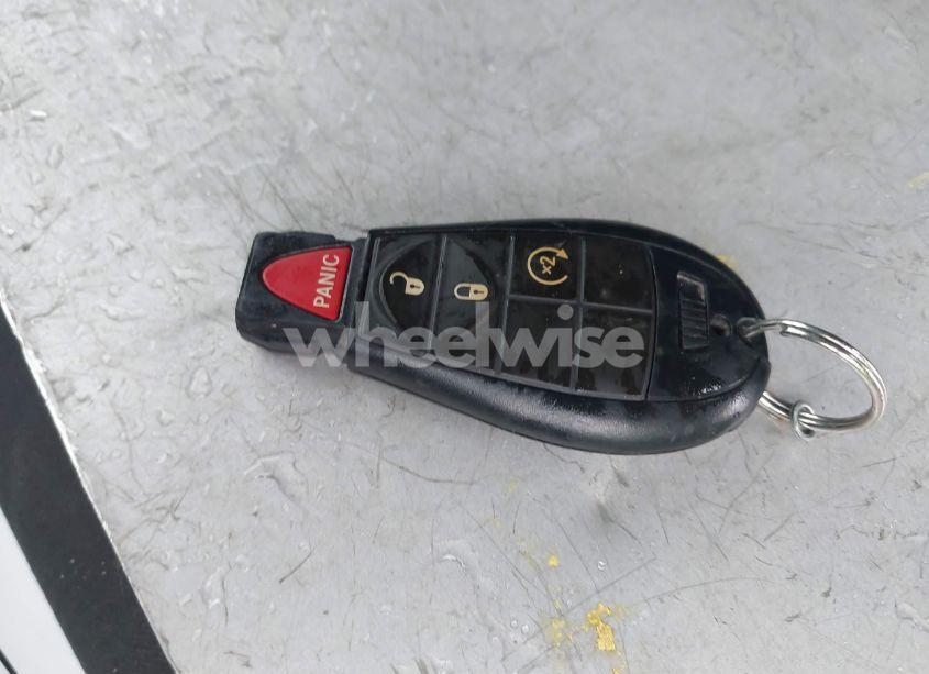 Photo 11 of 2016 Jeep Cherokee LATITUDE (VIN 1C4PJMCB2GW103394)