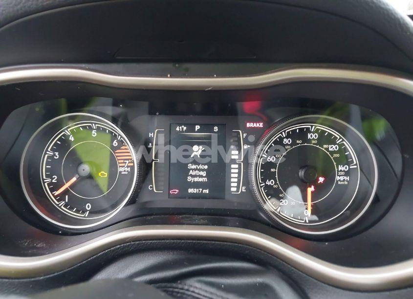 Photo 7 of 2016 Jeep Cherokee LATITUDE (VIN 1C4PJMCB2GW103394)