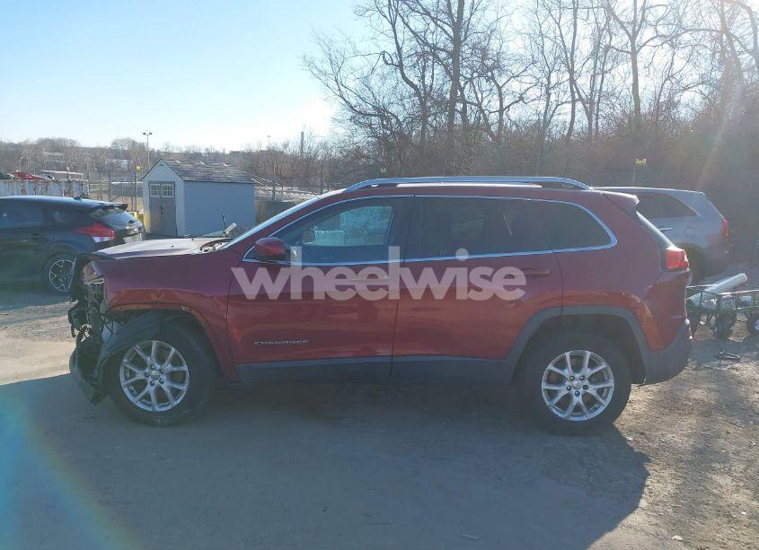Photo 14 of 2016 Jeep Cherokee LATITUDE (VIN 1C4PJMCB2GW130630)