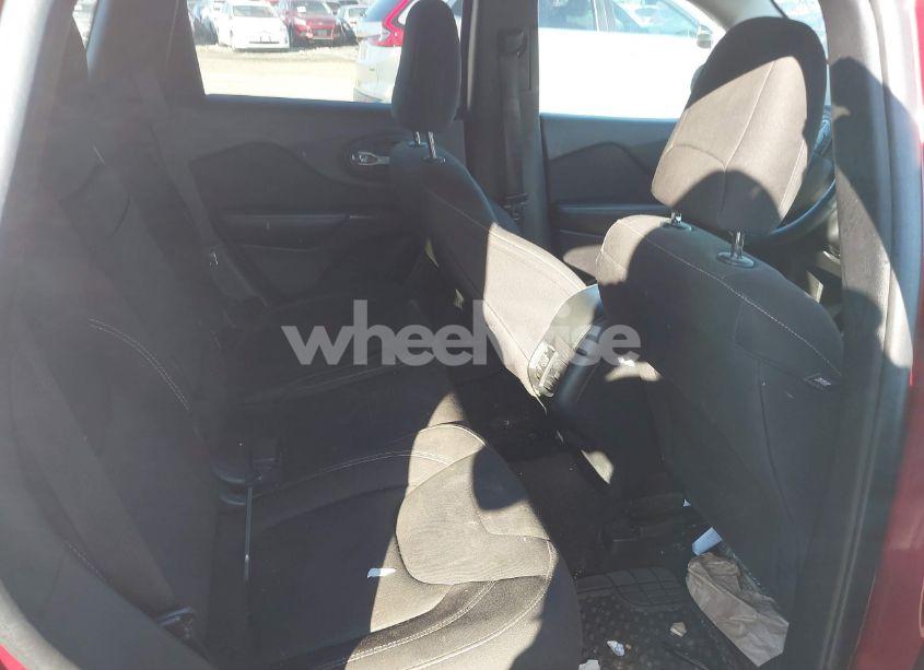 Photo 8 of 2016 Jeep Cherokee LATITUDE (VIN 1C4PJMCB2GW130630)