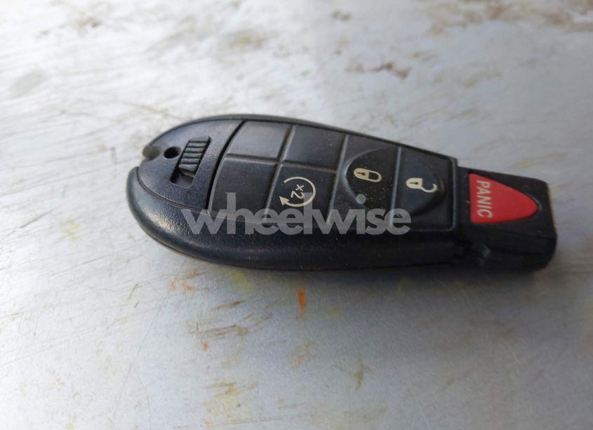 Photo 11 of 2016 Jeep Cherokee LATITUDE (VIN 1C4PJMCB2GW145998)