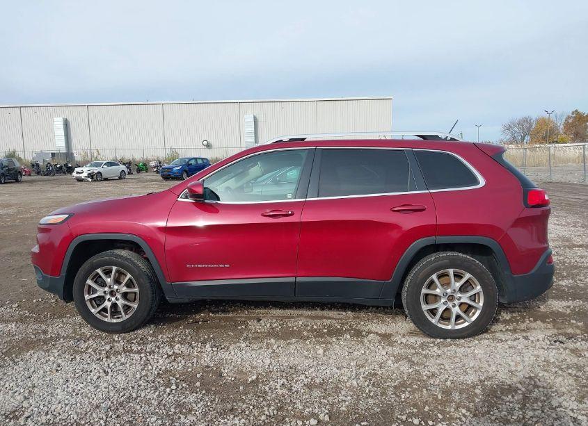 Photo 14 of 2016 Jeep Cherokee LATITUDE (VIN 1C4PJMCB2GW154815)