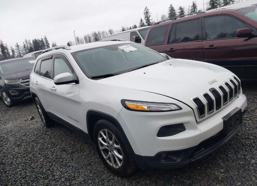 2016 Jeep Cherokee LATITUDE (VIN 1C4PJMCB2GW197146) main photo