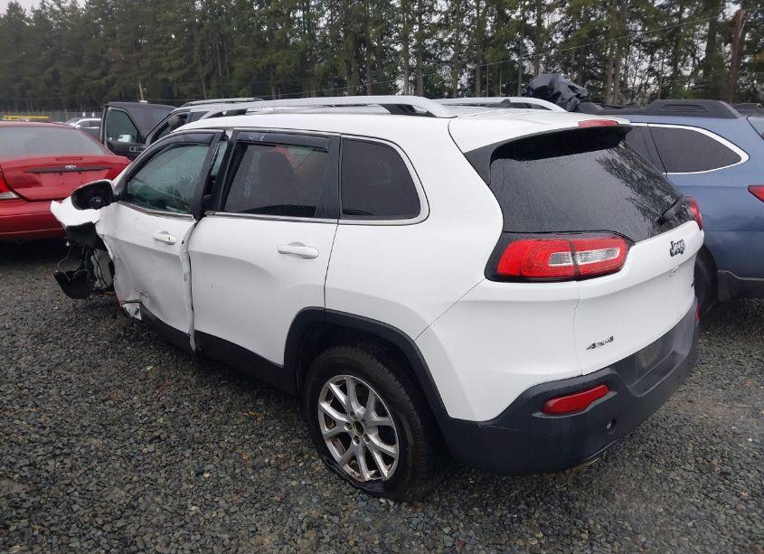 Photo 3 of 2016 Jeep Cherokee LATITUDE (VIN 1C4PJMCB2GW197146)