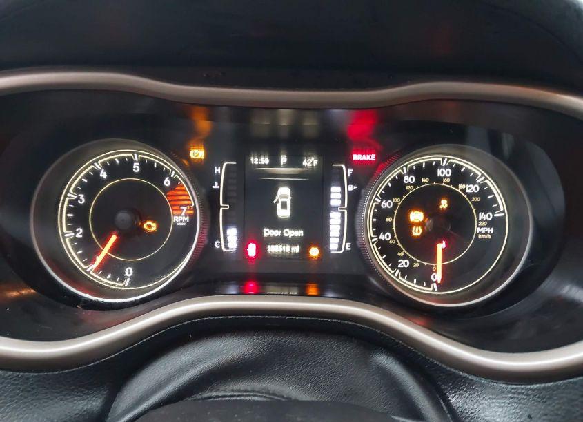 Photo 7 of 2016 Jeep Cherokee LATITUDE (VIN 1C4PJMCB2GW197146)