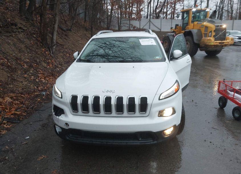 Photo 21 of 2016 Jeep Cherokee LATITUDE (VIN 1C4PJMCB2GW227875)