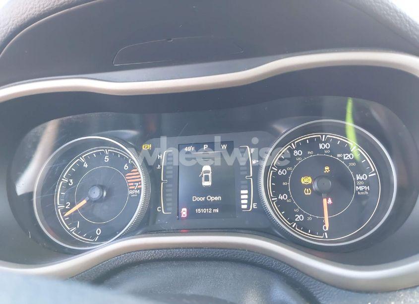 Photo 7 of 2016 Jeep Cherokee 75TH ANNIVERSARY (VIN 1C4PJMCB2GW277188)