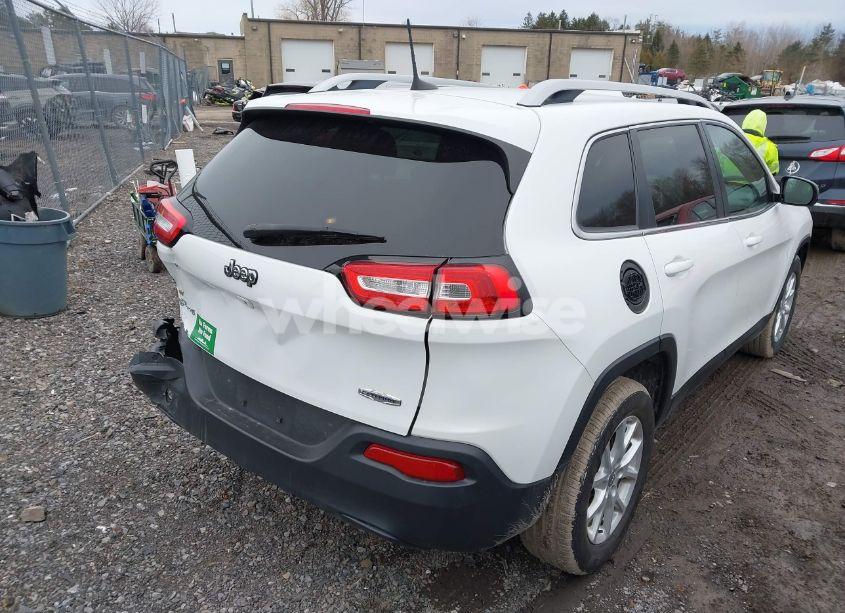 Photo 4 of 2016 Jeep Cherokee LATITUDE (VIN 1C4PJMCB2GW372186)
