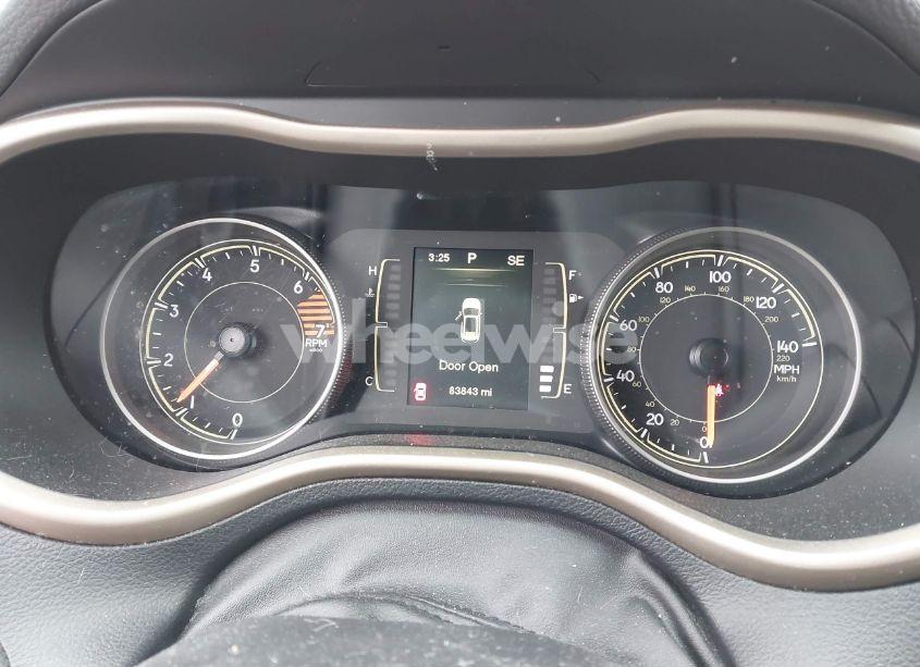 Photo 7 of 2016 Jeep Cherokee LATITUDE (VIN 1C4PJMCB2GW372186)