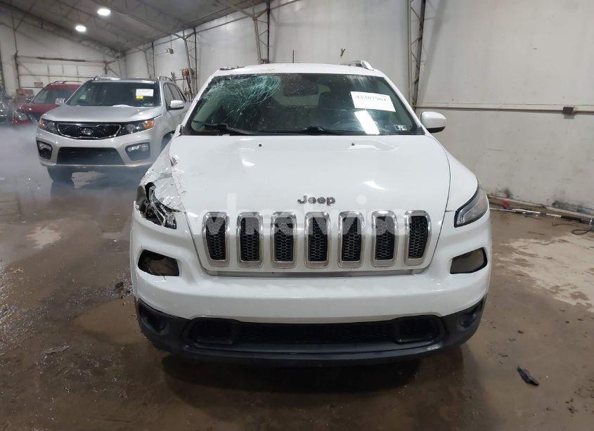 Photo 12 of 2017 Jeep Cherokee LATITUDE 4X4 (VIN 1C4PJMCB2HW537512)