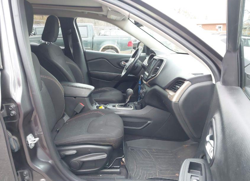 Photo 5 of 2017 Jeep Cherokee 75TH ANNIVERSARY EDITION 4X4 (VIN 1C4PJMCB2HW574916)