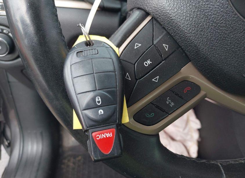 Photo 11 of 2017 Jeep Cherokee LATITUDE 4X4 (VIN 1C4PJMCB2HW614251)