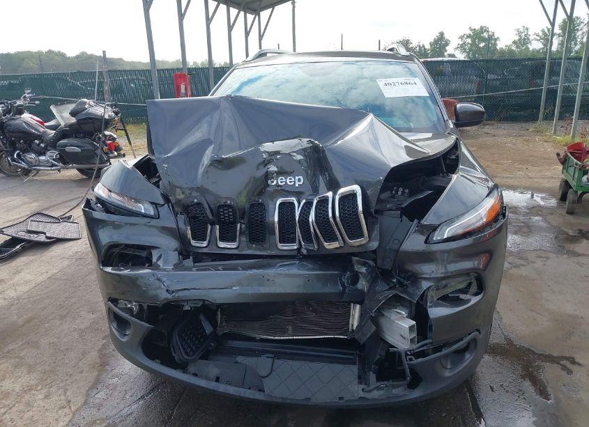 Photo 12 of 2017 Jeep Cherokee LATITUDE 4X4 (VIN 1C4PJMCB2HW614251)