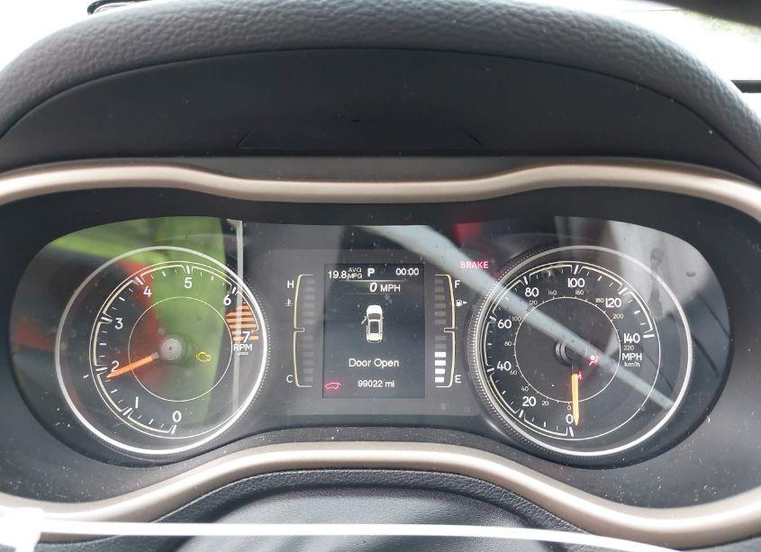 Photo 7 of 2017 Jeep Cherokee LATITUDE 4X4 (VIN 1C4PJMCB2HW614251)