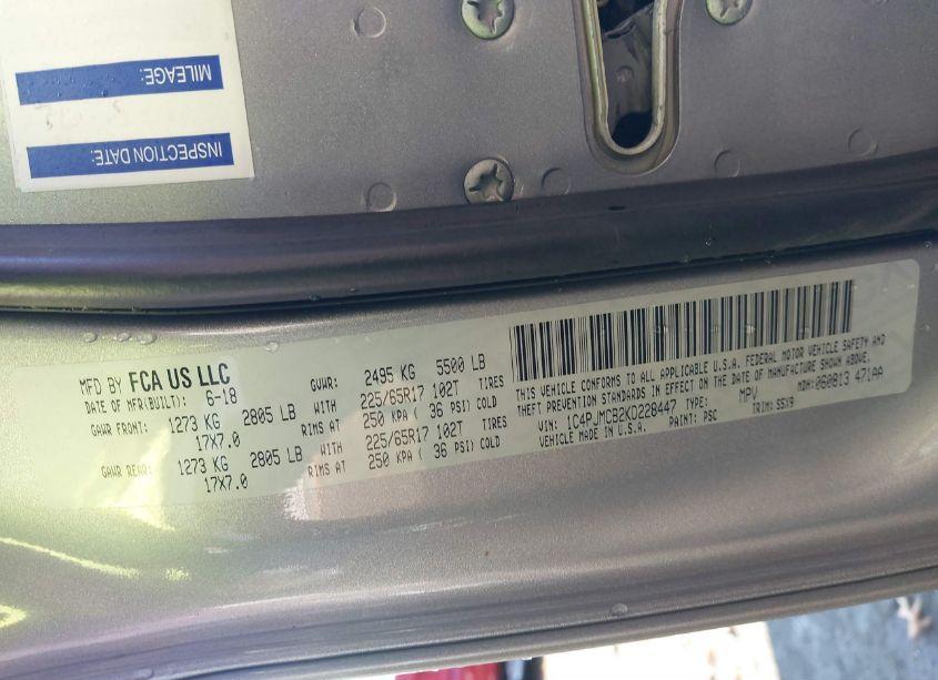 Photo 9 of 2019 Jeep Cherokee LATITUDE 4X4 (VIN 1C4PJMCB2KD228447)