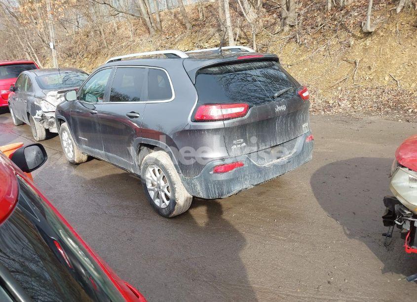 Photo 3 of 2014 Jeep Cherokee LATITUDE (VIN 1C4PJMCB3EW201296)