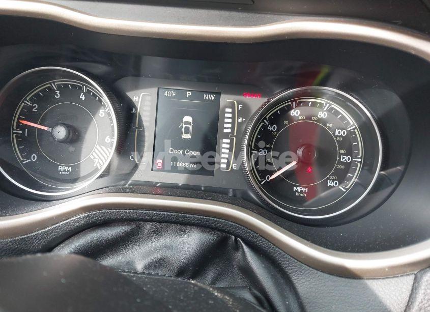 Photo 7 of 2014 Jeep Cherokee LATITUDE (VIN 1C4PJMCB3EW201296)