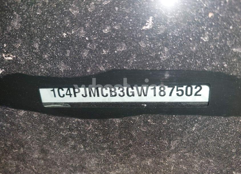 Photo 9 of 2016 Jeep Cherokee LATITUDE (VIN 1C4PJMCB3GW187502)