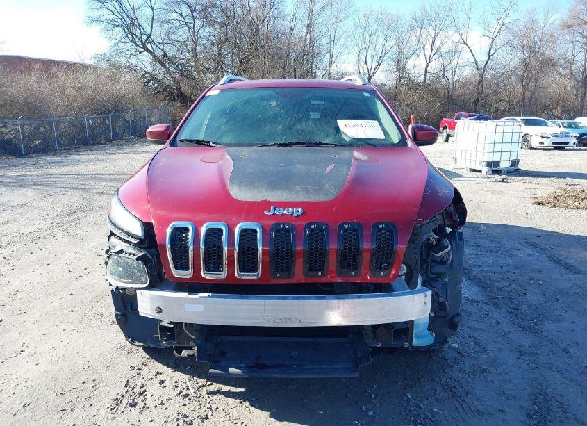 Photo 6 of 2017 Jeep Cherokee LATITUDE 4X4 (VIN 1C4PJMCB3HW513395)