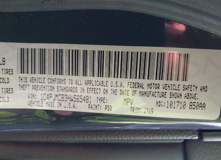 Photo 9 of 2017 Jeep Cherokee 75TH ANNIVERSARY EDITION 4X4 (VIN 1C4PJMCB3HW565481)