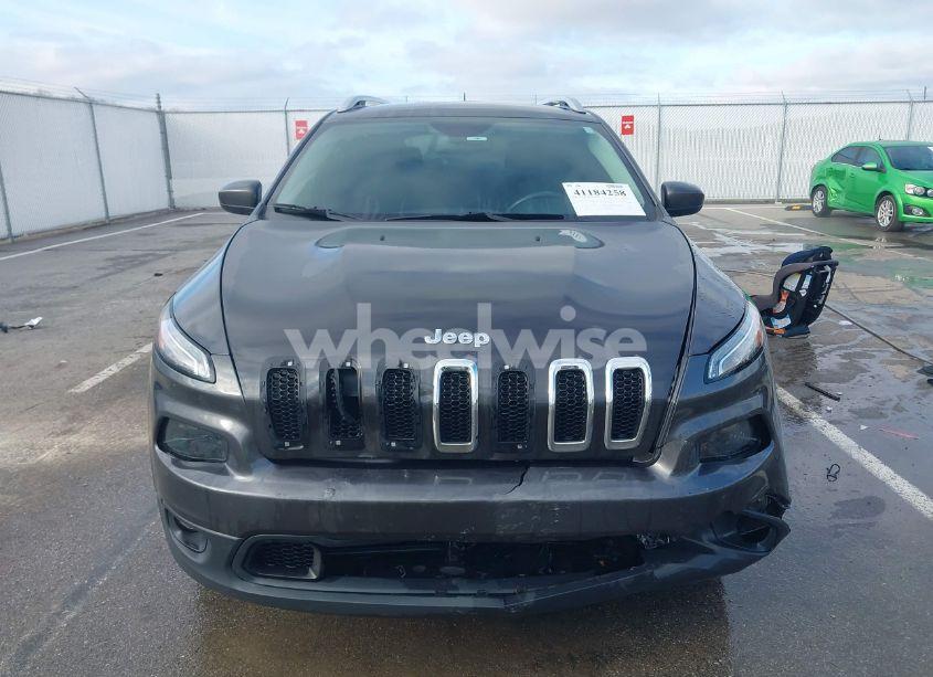 Photo 13 of 2017 Jeep Cherokee LATITUDE 4X4 (VIN 1C4PJMCB3HW570714)
