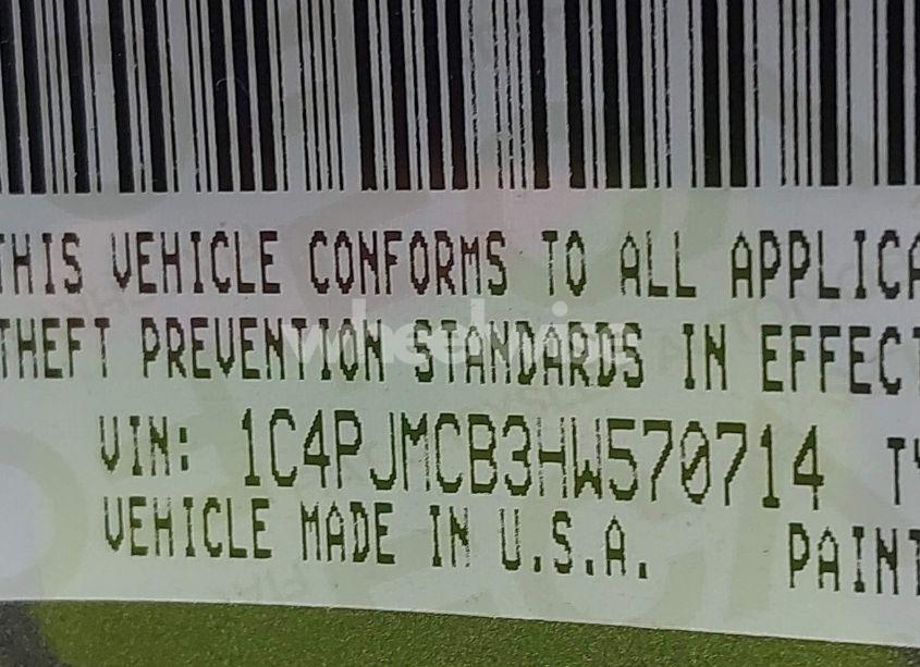 Photo 9 of 2017 Jeep Cherokee LATITUDE 4X4 (VIN 1C4PJMCB3HW570714)