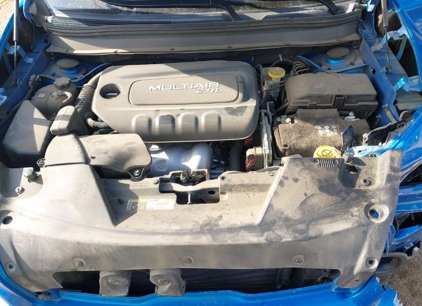 Photo 10 of 2018 Jeep Cherokee LATITUDE (VIN 1C4PJMCB3JD572299)