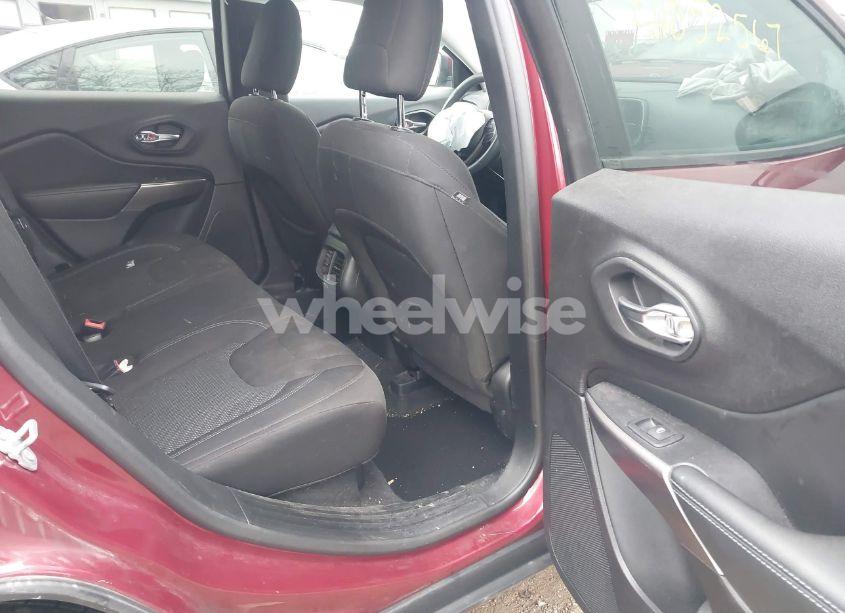 Photo 8 of 2020 Jeep Cherokee LATITUDE 4X4 (VIN 1C4PJMCB3LD650308)