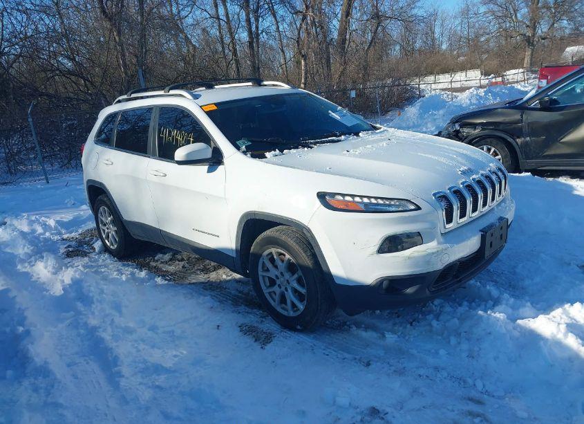 2014 Jeep Cherokee LATITUDE (VIN 1C4PJMCB4EW141335) main photo
