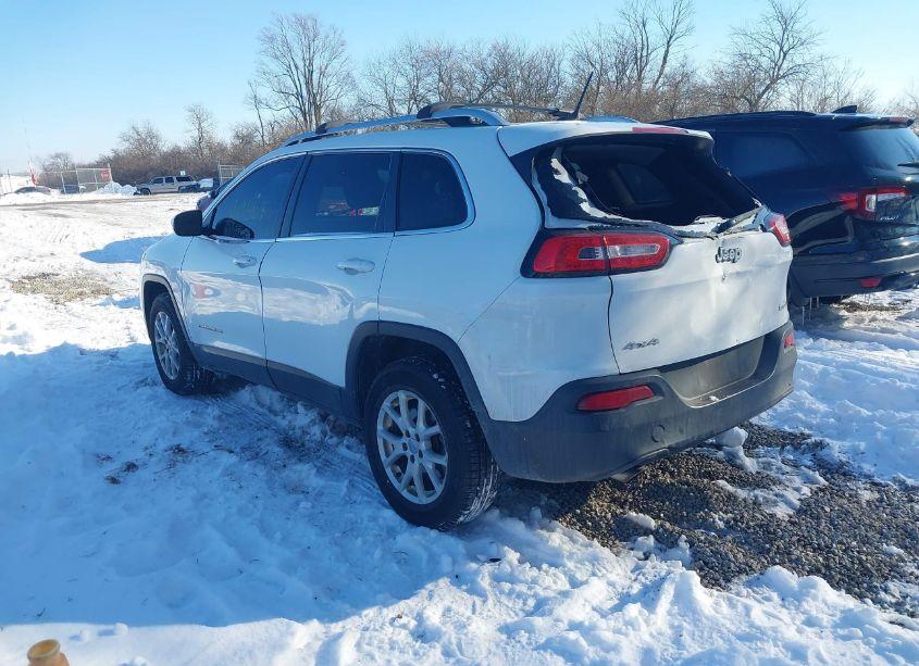 Photo 3 of 2014 Jeep Cherokee LATITUDE (VIN 1C4PJMCB4EW141335)